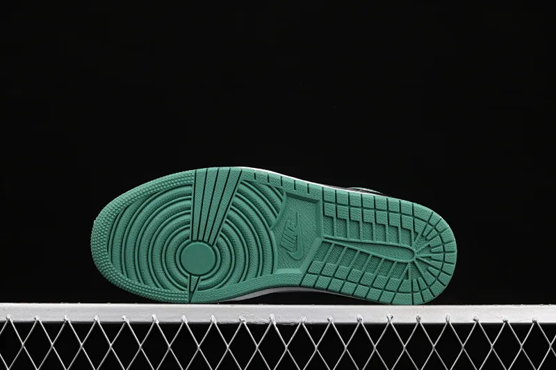 All categories Air Jordan Jordan series basketball shoes Air Jordan 1 Mid Air Jordan 1 Mid AJ1 Joe 1 grass green China basketball shoes CZ0774-300